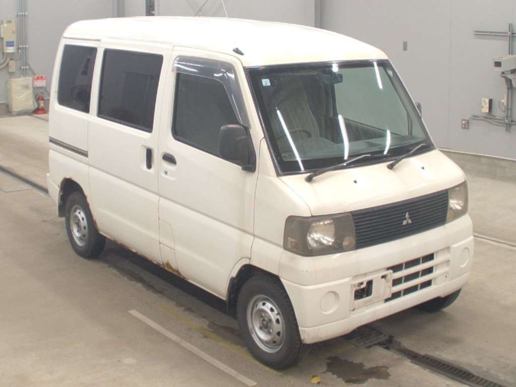 MITSUBISHI MINICAB