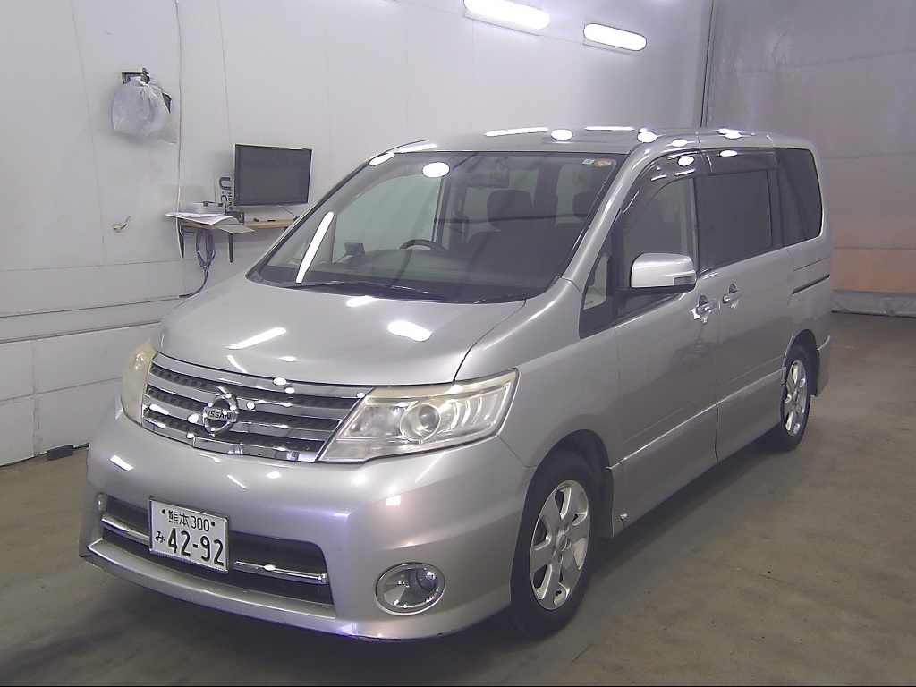 NISSAN SERENA