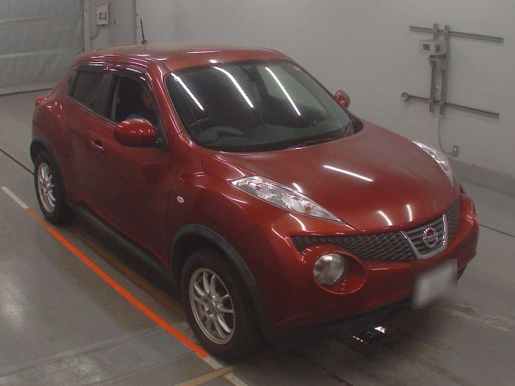 NISSAN JUKE
