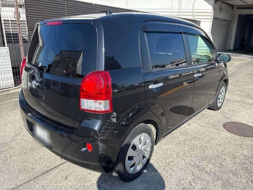 TOYOTA PORTE