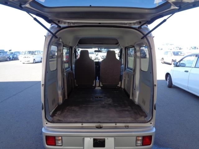 NISSAN NV100 CLIPPER