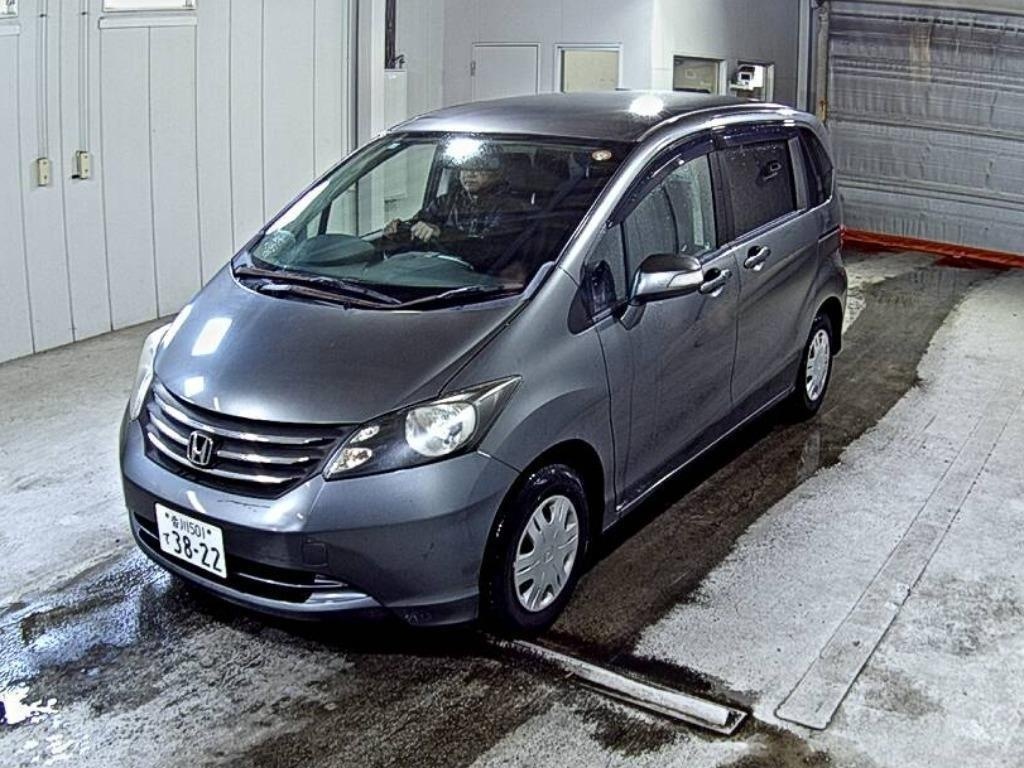 HONDA FREED