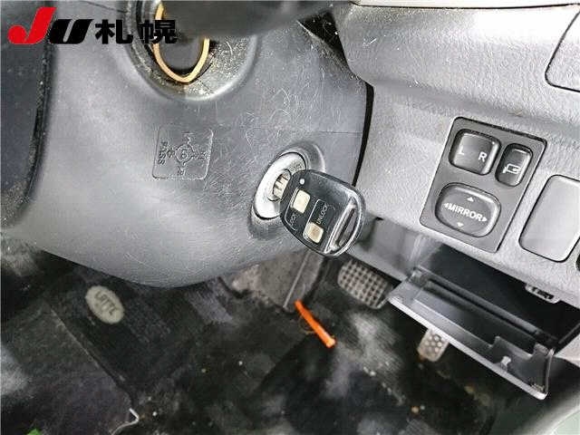 DAIHATSU MOVE LATTE