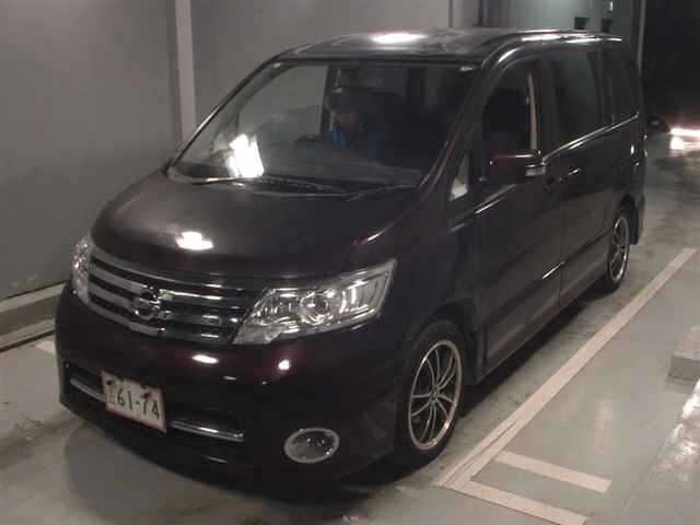 NISSAN SERENA