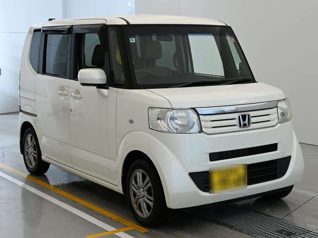 HONDA N-BOX