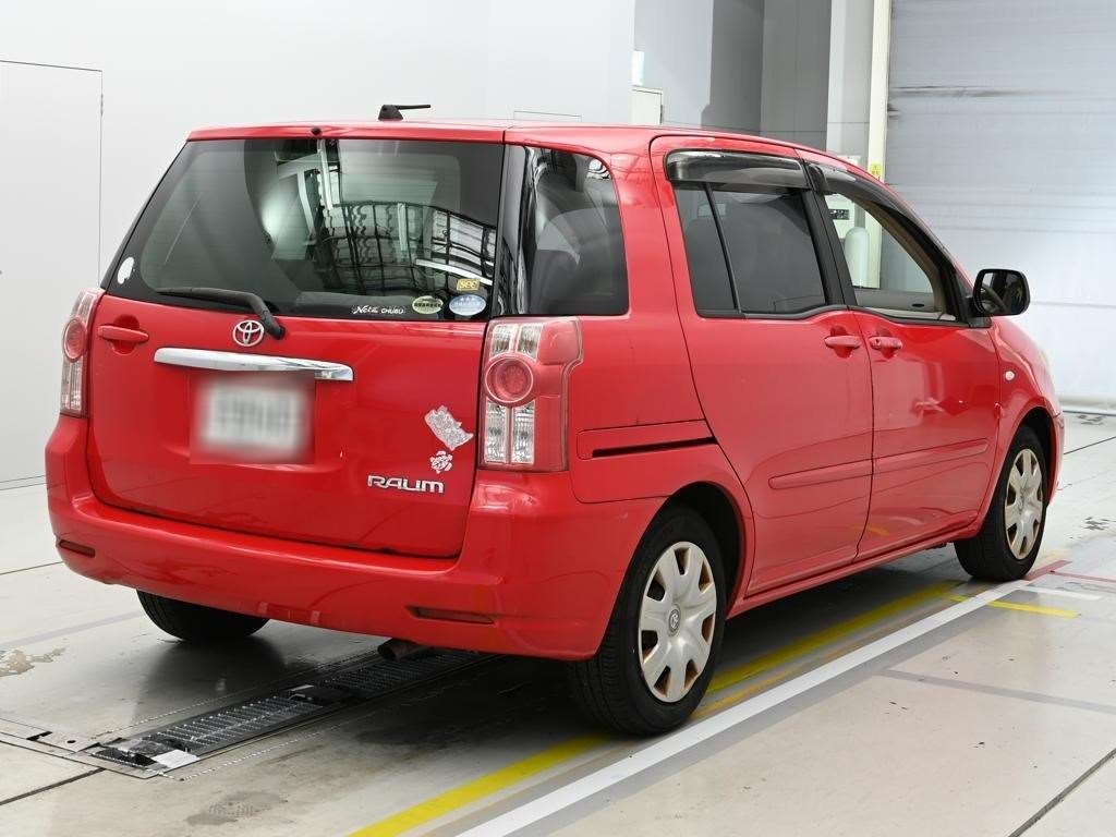 TOYOTA RAUM
