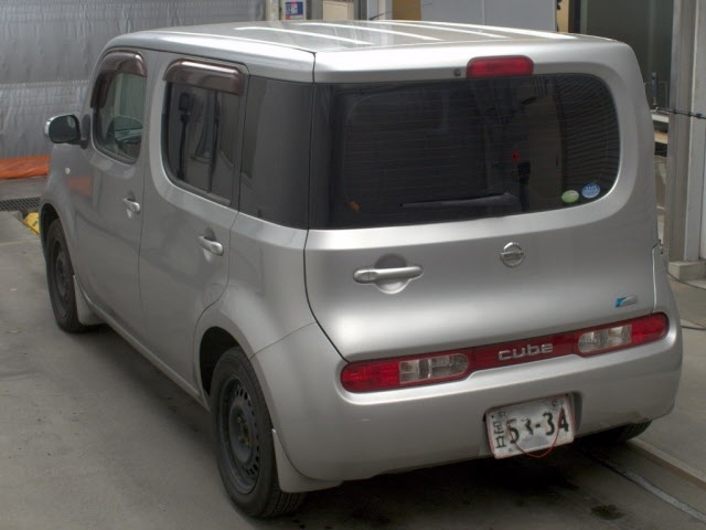 NISSAN CUBE
