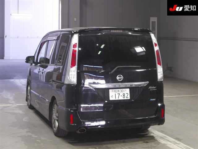 NISSAN SERENA