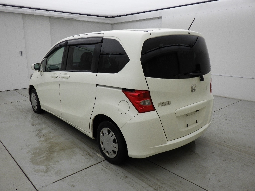 HONDA FREED