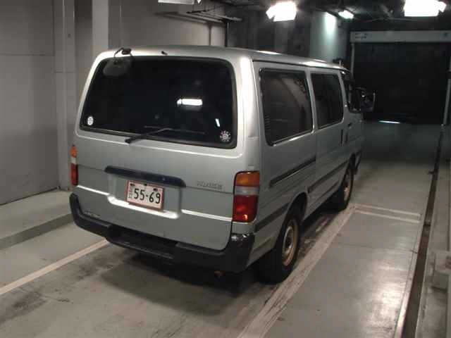 TOYOTA REGIUS ACE