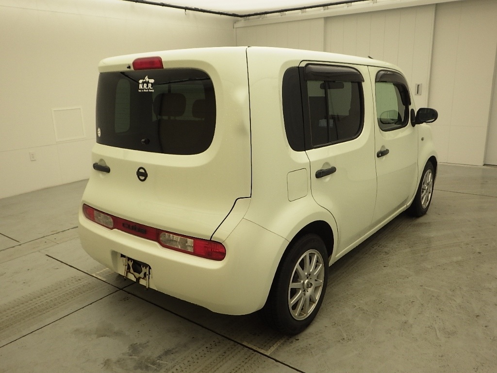 NISSAN CUBE