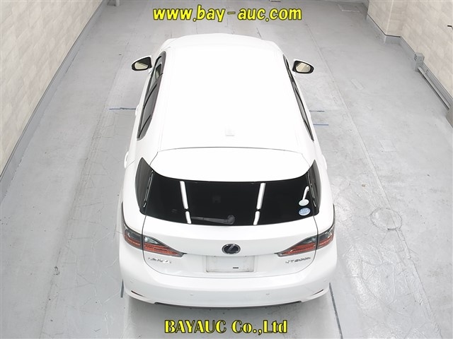 LEXUS CT200H