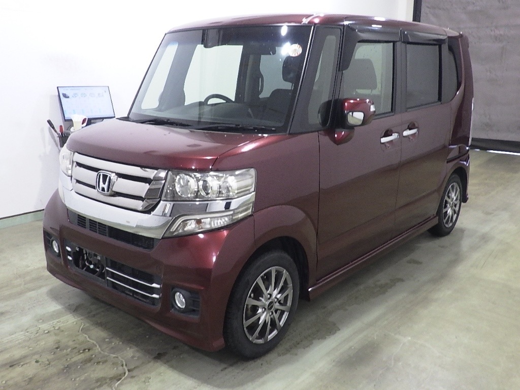 HONDA N-BOX