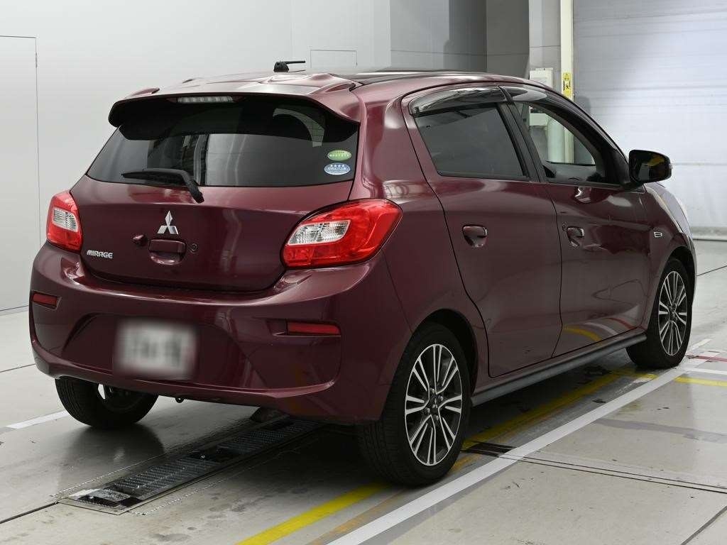 MITSUBISHI MIRAGE