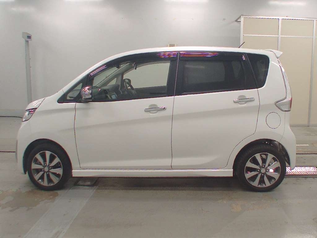 MITSUBISHI EK CUSTOM