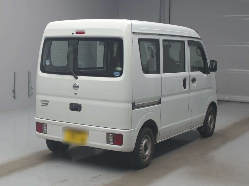 NISSAN NV100 CLIPPER