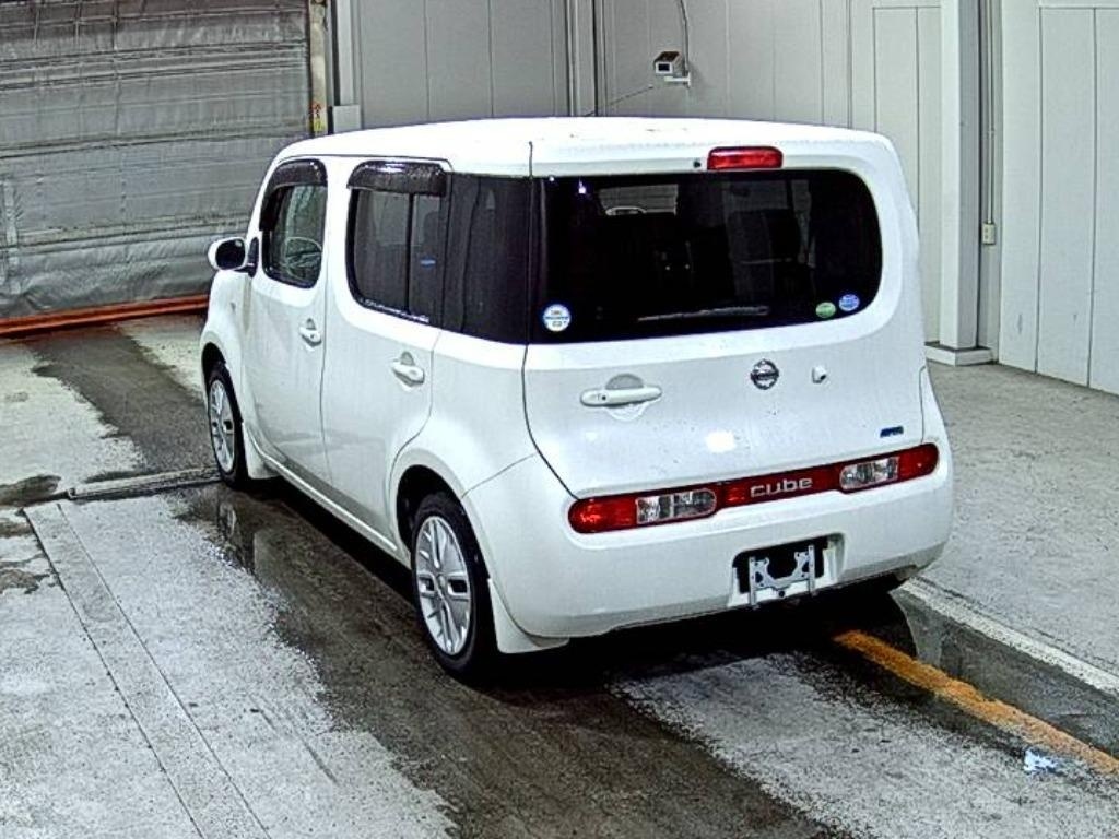 NISSAN CUBE