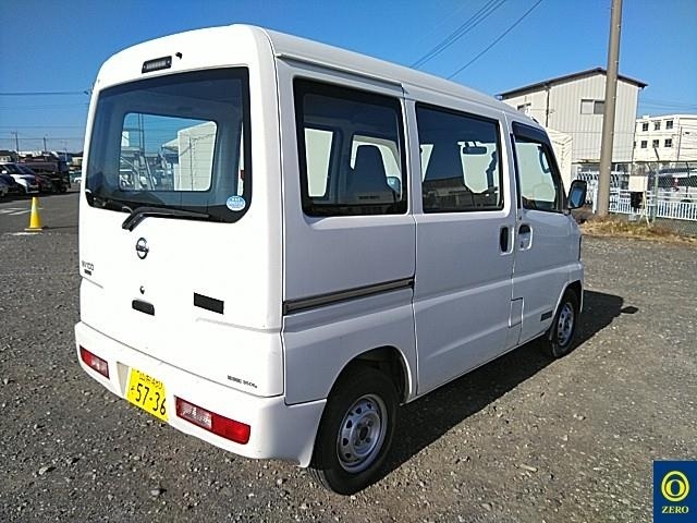 NISSAN NV100 CLIPPER