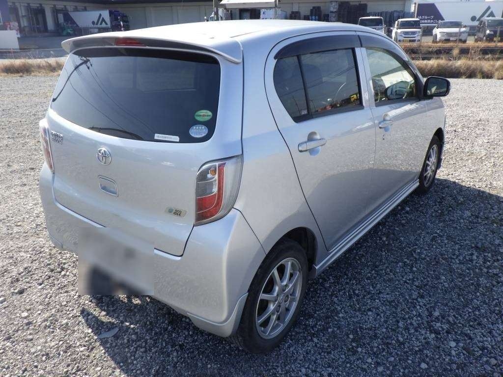 TOYOTA PIXIS EPOCH