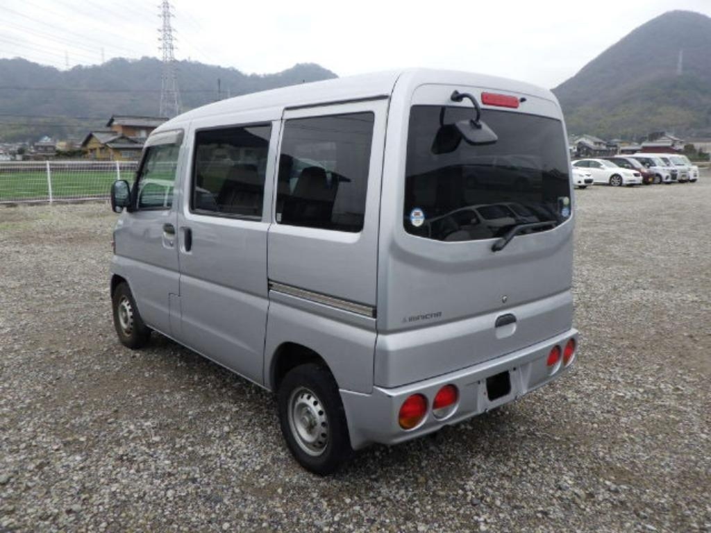 MITSUBISHI MINICAB