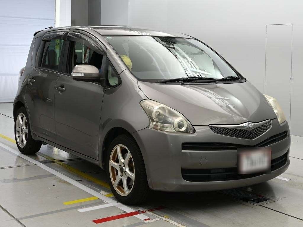 TOYOTA RACTIS