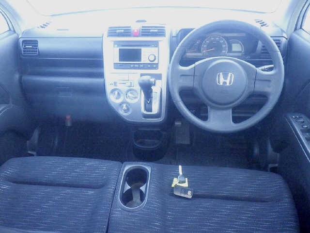 HONDA ZEST