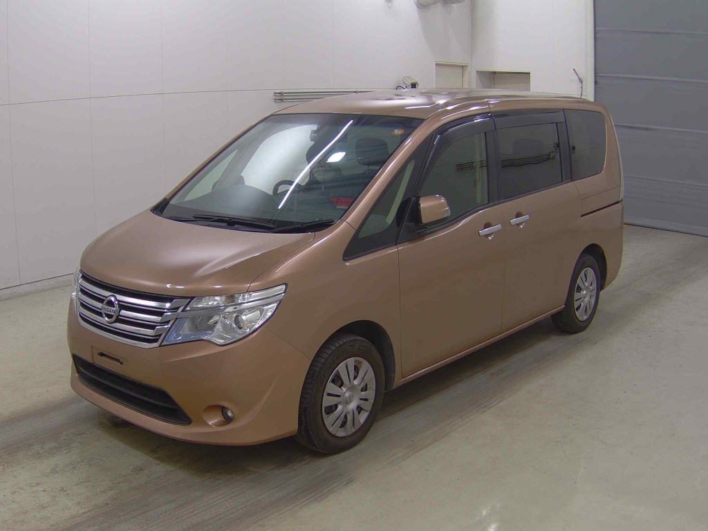 NISSAN SERENA