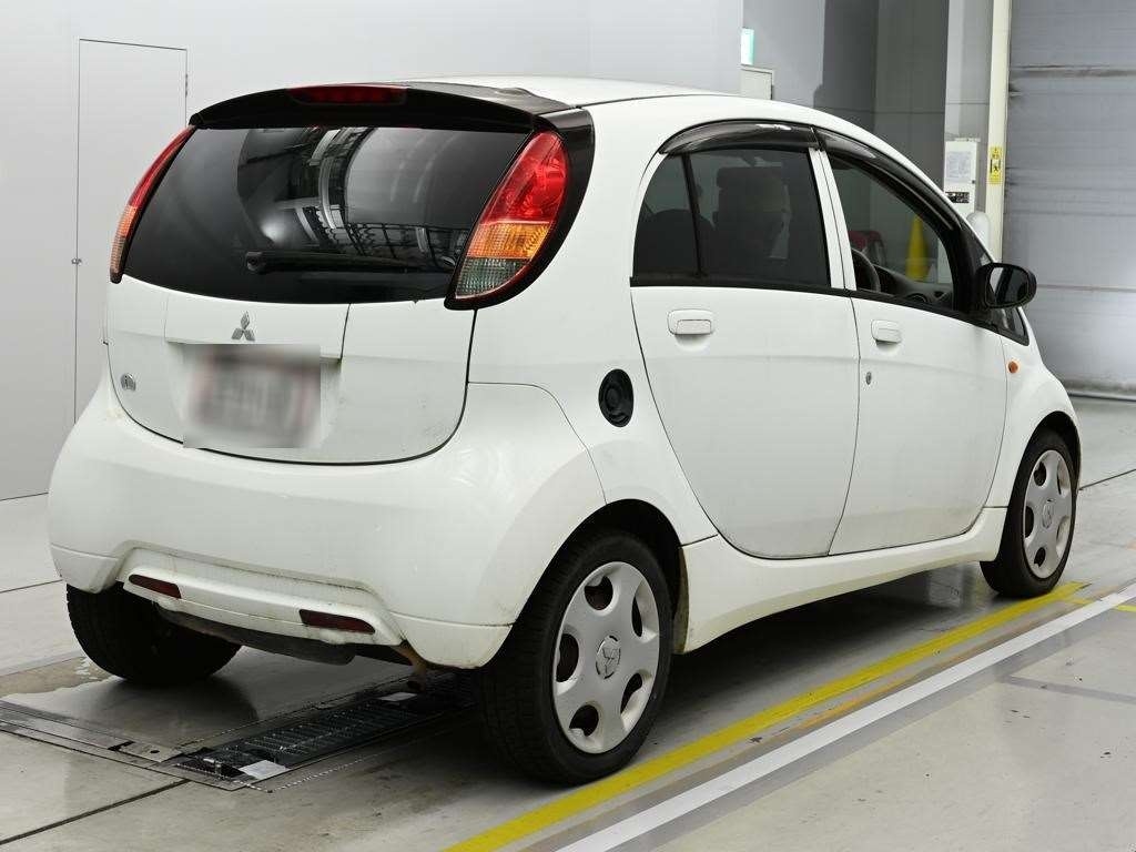MITSUBISHI I