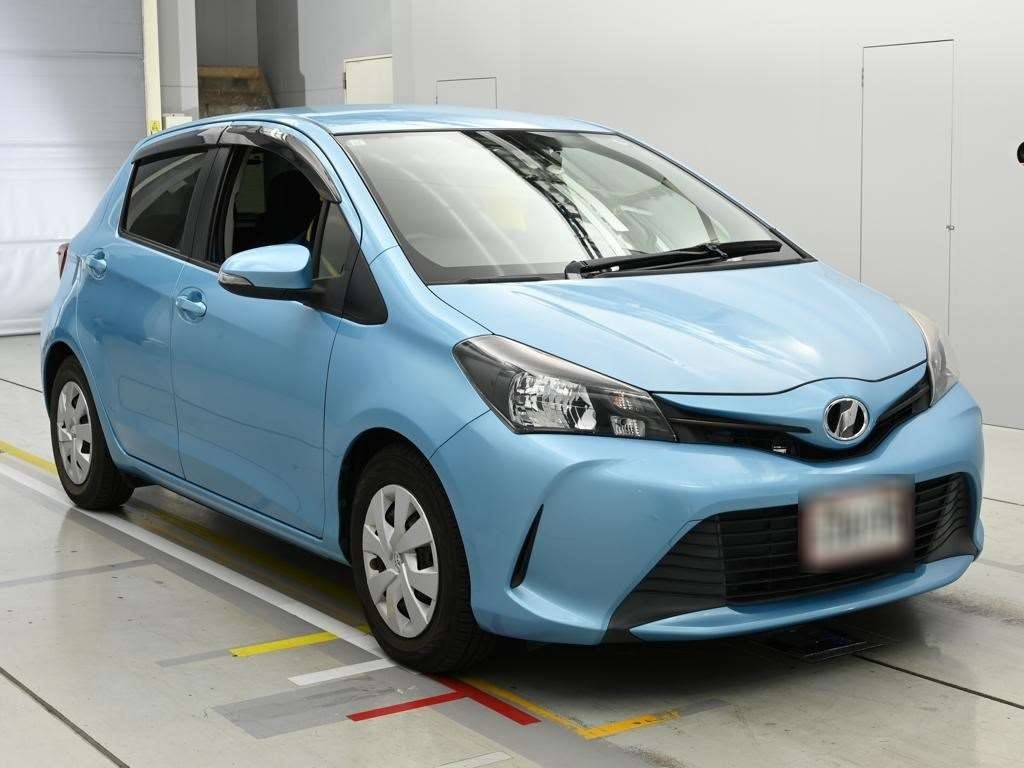 TOYOTA VITZ