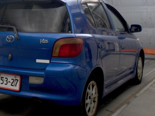 TOYOTA VITZ