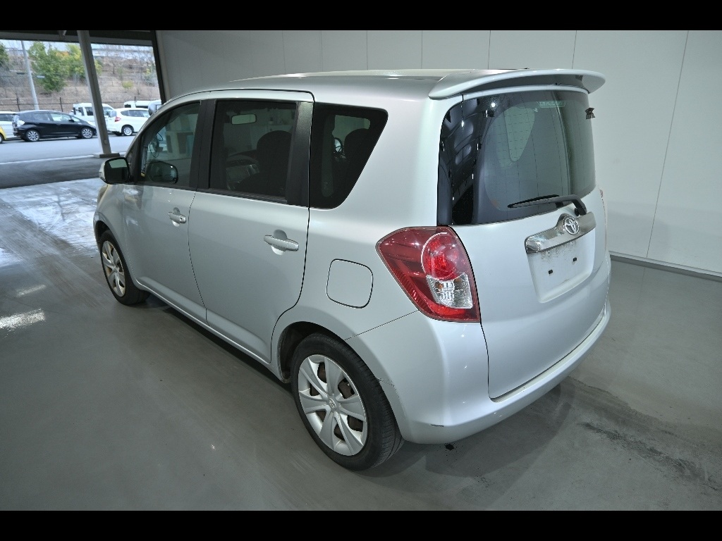 TOYOTA RACTIS