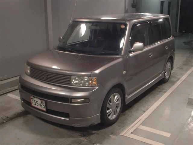 TOYOTA BB