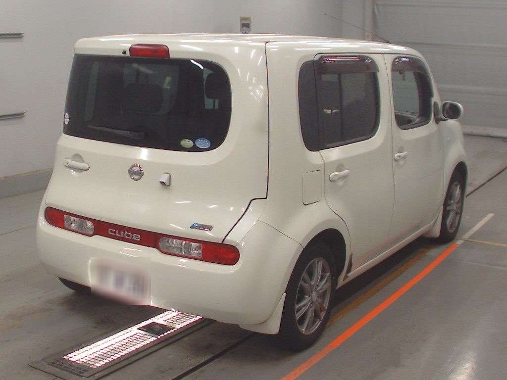 NISSAN CUBE