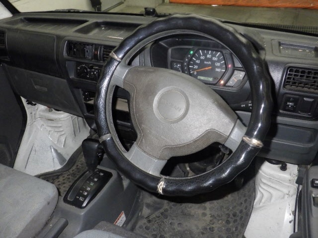 NISSAN CLIPPER