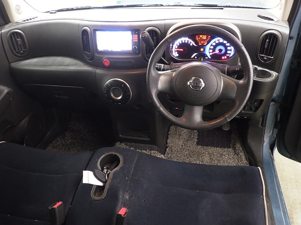 NISSAN CUBE