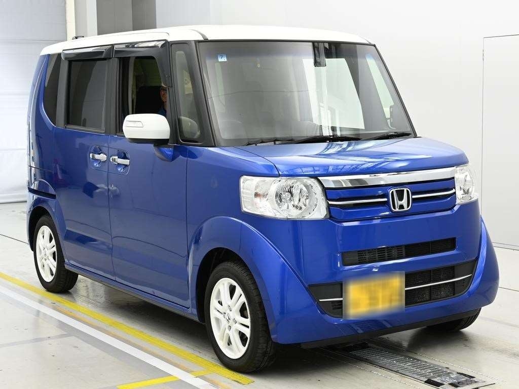 HONDA N-BOX