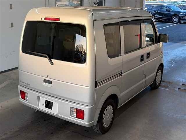 MITSUBISHI MINICAB