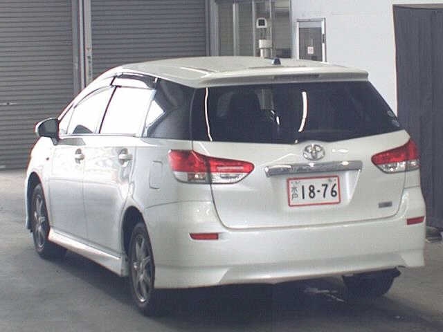 TOYOTA WISH