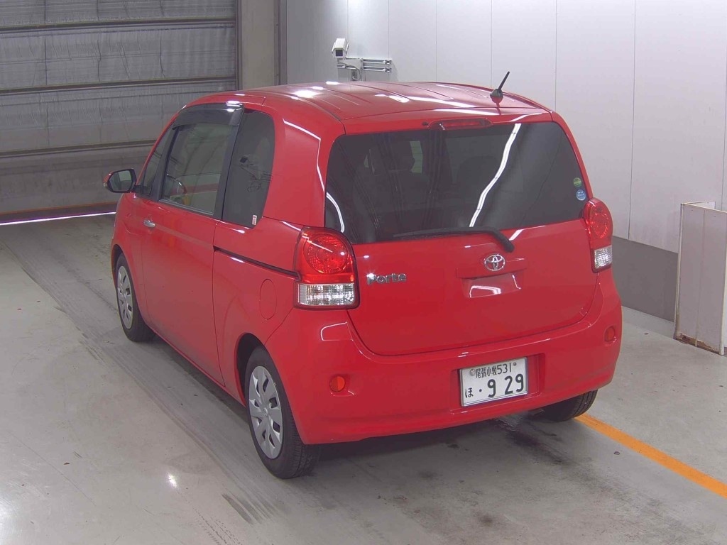 TOYOTA PORTE