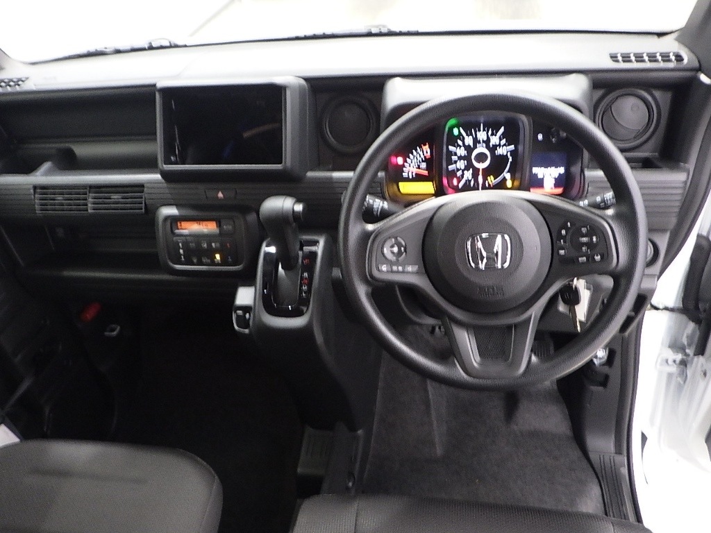 HONDA N-VAN