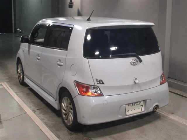 TOYOTA BB