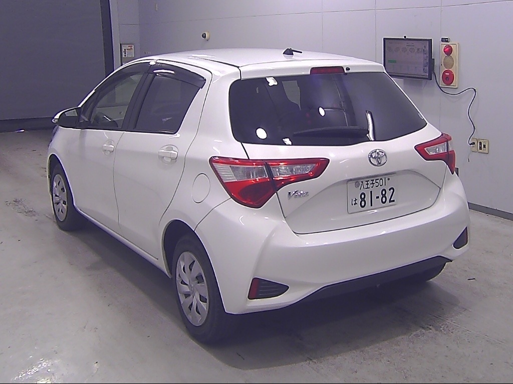 TOYOTA VITZ