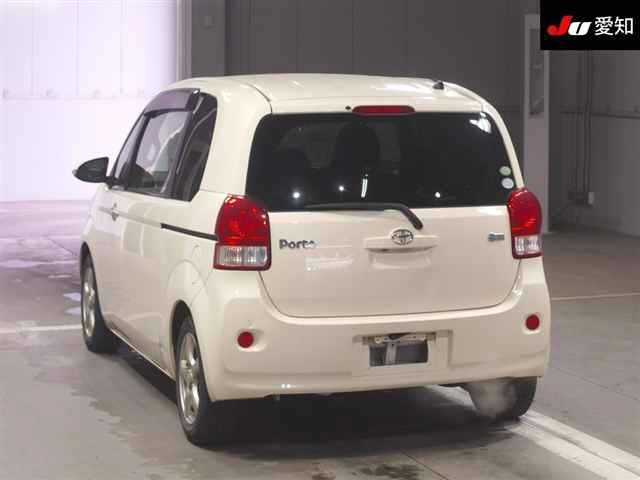 TOYOTA PORTE