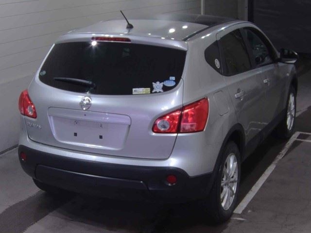 NISSAN DUALIS