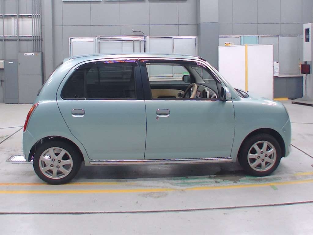 DAIHATSU MIRA GINO