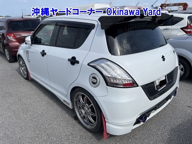 SUZUKI SWIFT