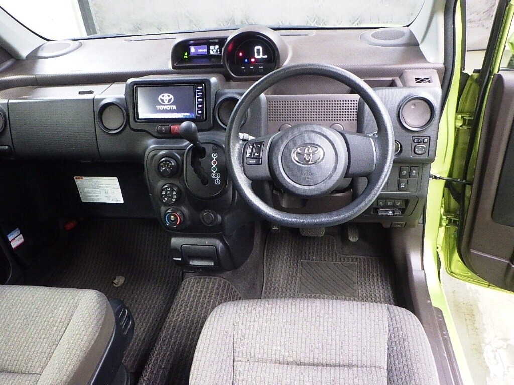 TOYOTA SPADE