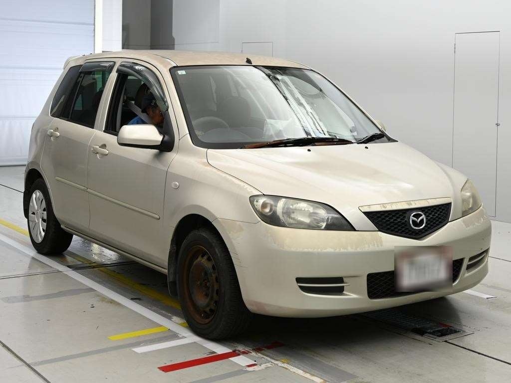 MAZDA DEMIO