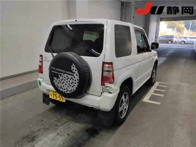 MITSUBISHI PAJERO MINI