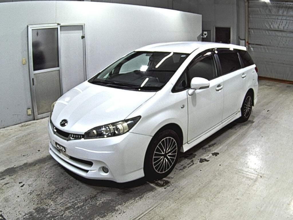 TOYOTA WISH